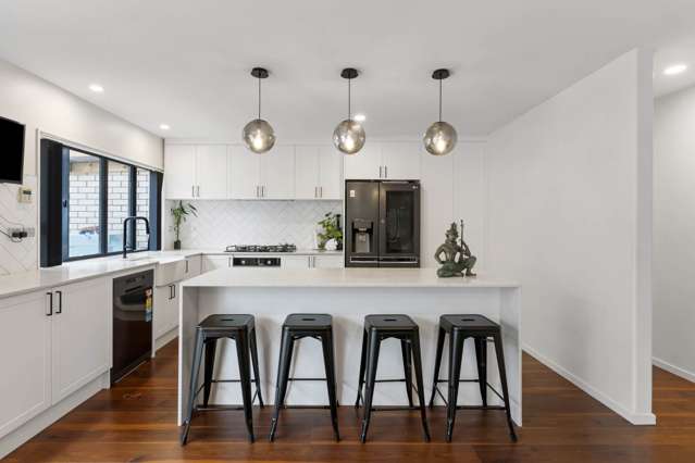 89 Baverstock Road Flat Bush_2