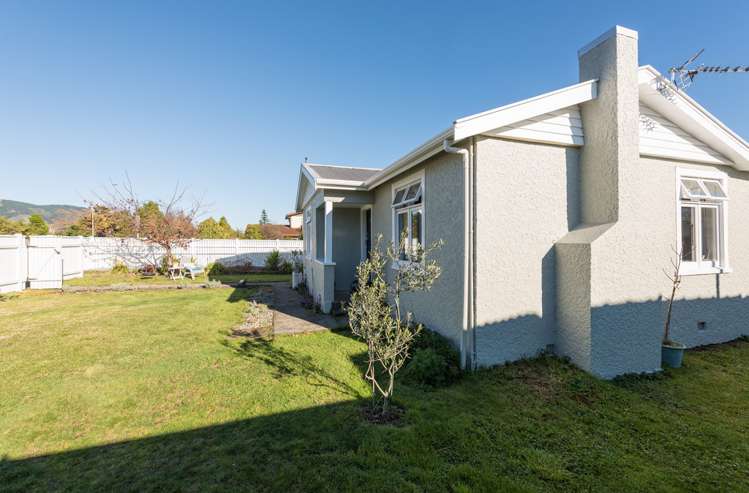 692 Main Road Stoke Stoke_19