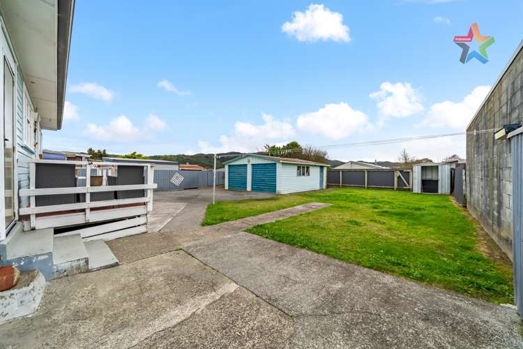 52 Russell Road Wainuiomata_17