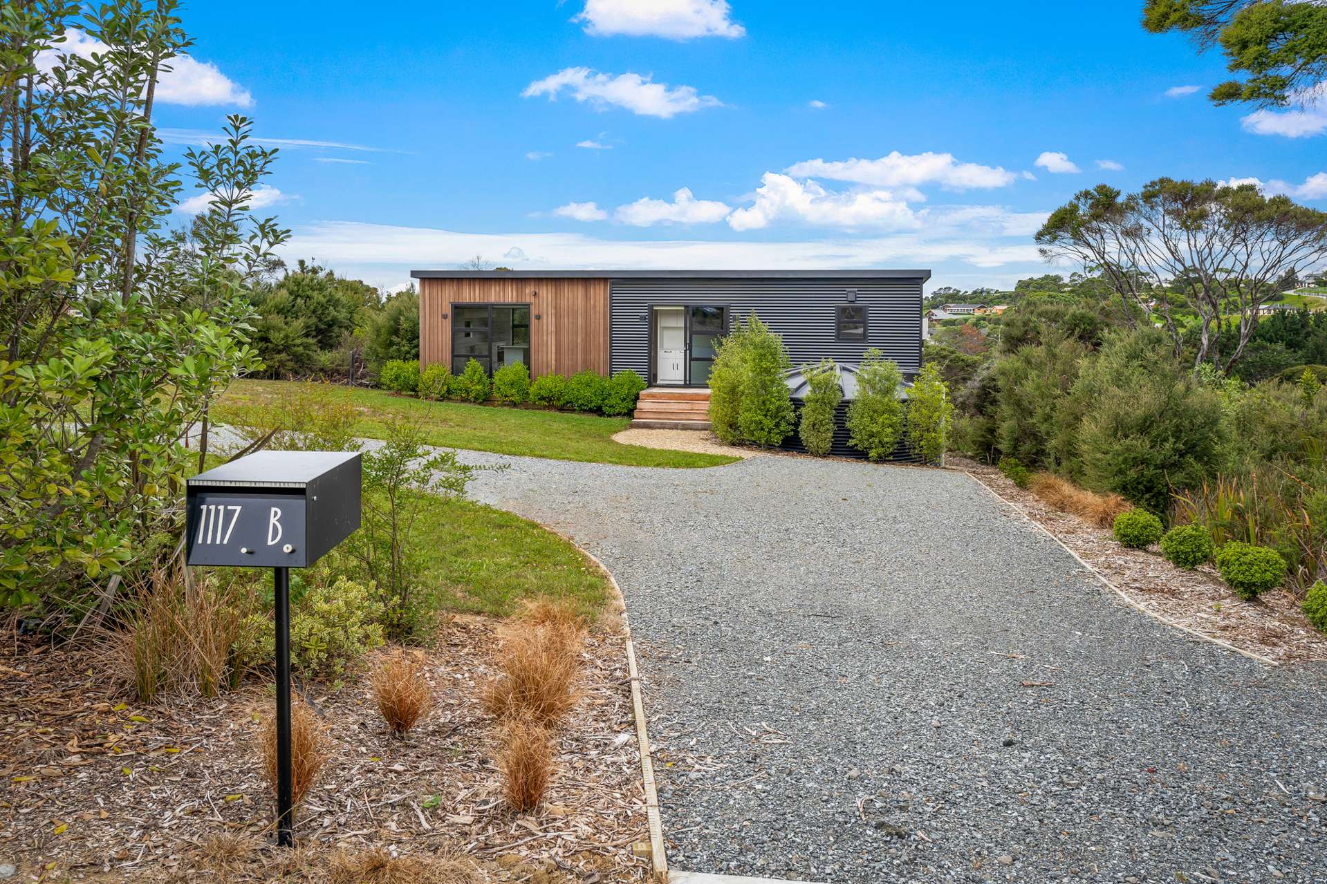 1117b Whangaparaoa Road Tindalls Beach_0