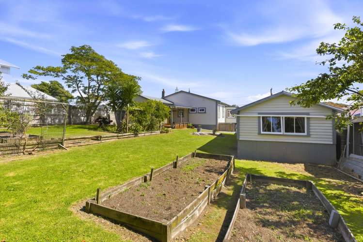 42 Hinemoa Street Paraparaumu_34