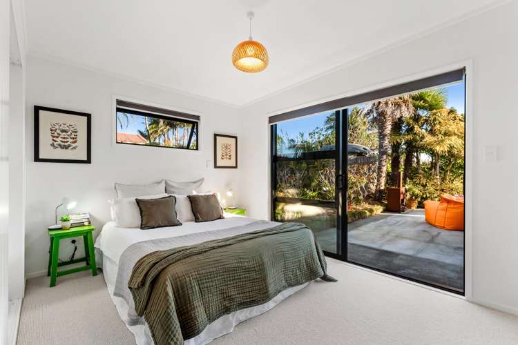 13 Harbour View Road Point Wells_17