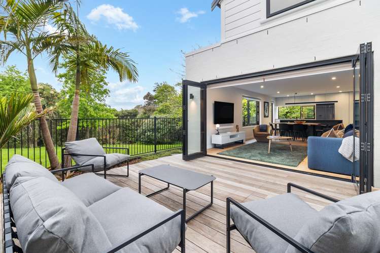 21c Newell Street Point Chevalier_1