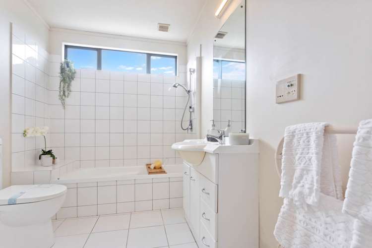 14 Albizia Avenue Henderson_15