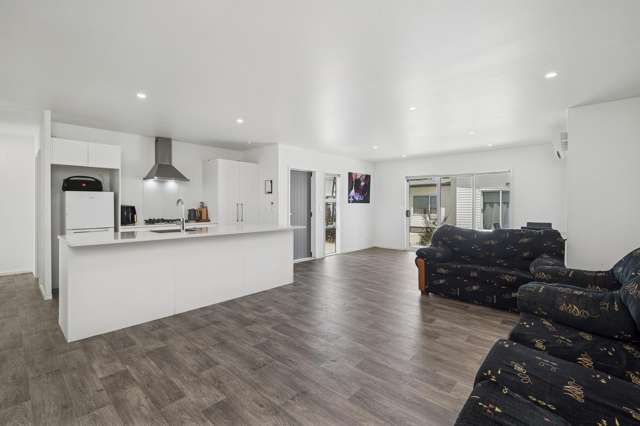 21/16 Ian Street Koutu_2