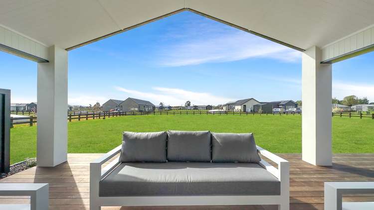 66 Reid Road Ngahinapouri_5