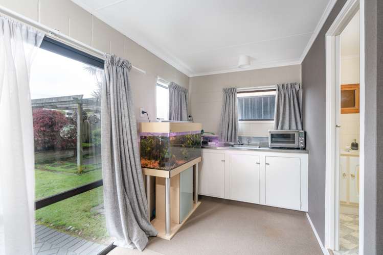 2/48 Ngamotu Road Hilltop_15