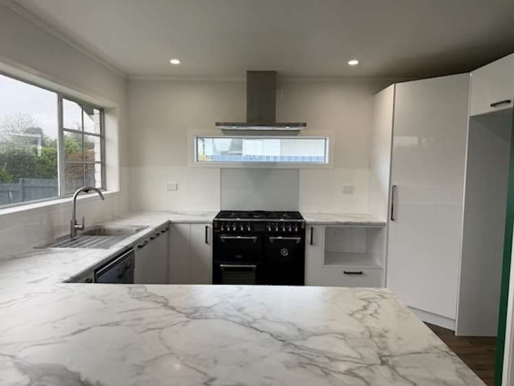 19 Endeavour Avenue 1185_1