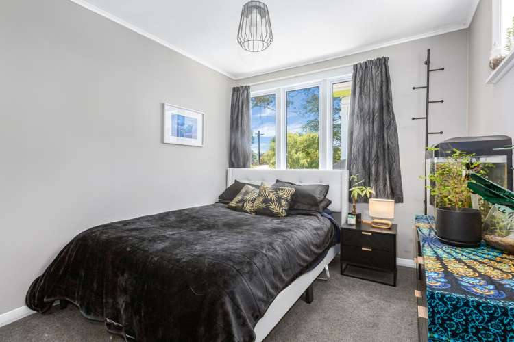 71 Horoeka Street Stokes Valley_15