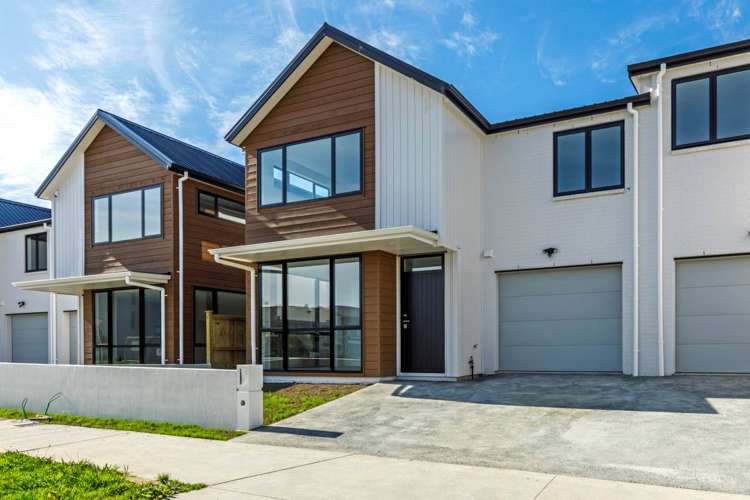 64 Seafarer Crescent Stanmore Bay_13