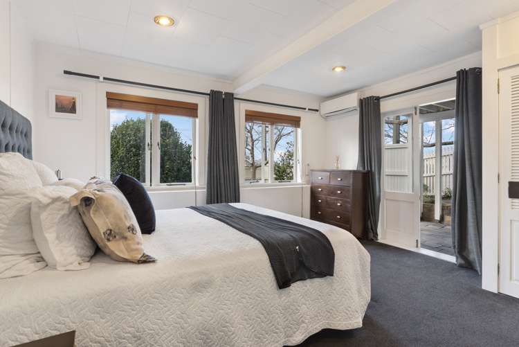 1 Toroa Terrace Mount Albert_11