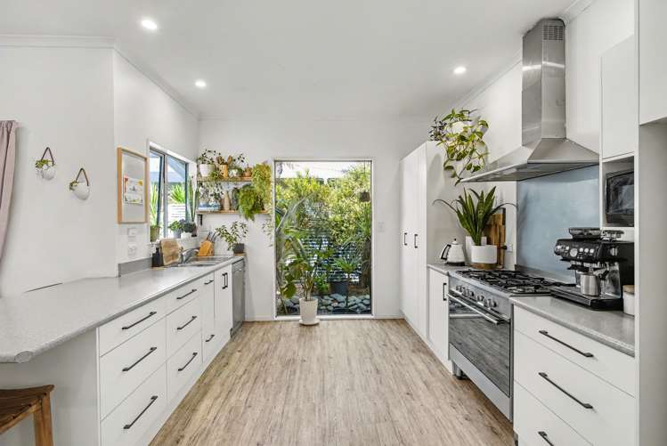 52 Brougham Street Westport_17