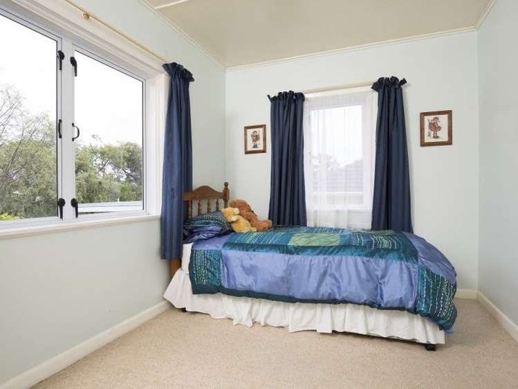 52 Stanley Crescent Beachville_8