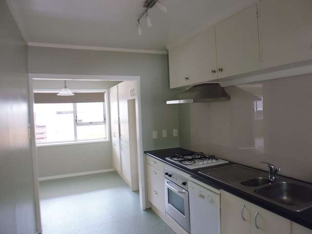 2/105A Wallace Road Papatoetoe_2