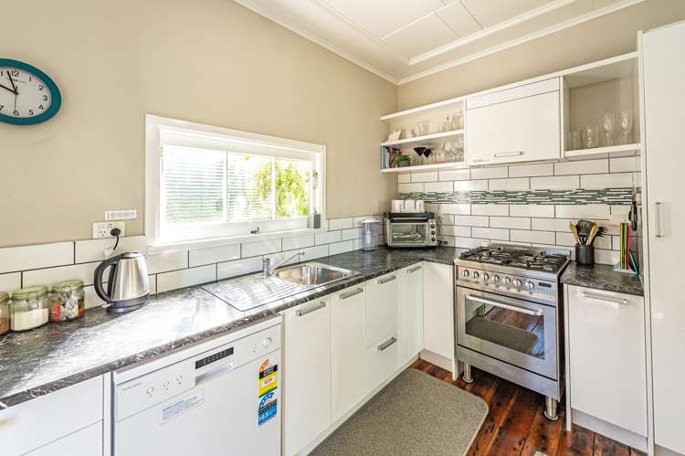 216 Somme Parade Aramoho_18