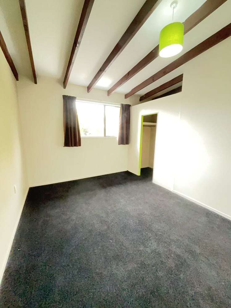 10 Oakhurst Place Russley_13