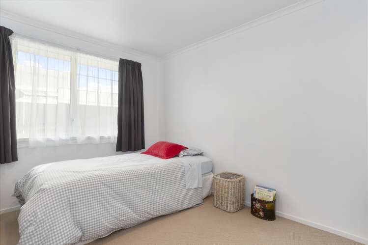 24 Galloway Crescent Pyes Pa_8