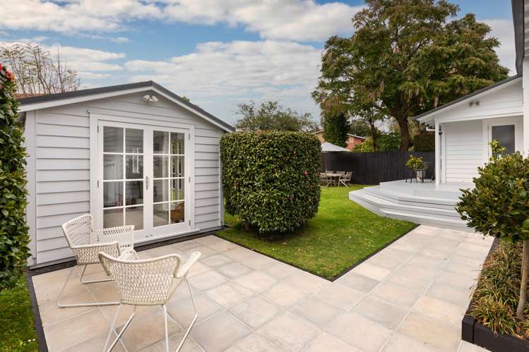 7 Woodward Road Mount Albert_14