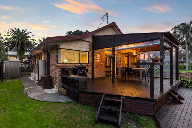 Special Two Bedroom, One Bathroom with Hobby Room!