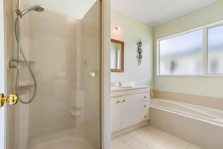 121 Exeter Road Whangamata_17