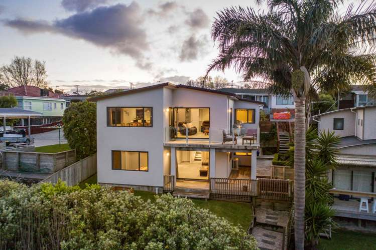 32a Covil Avenue Te Atatu South_21