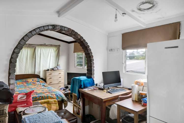 118 Huatoki Street Frankleigh Park_19