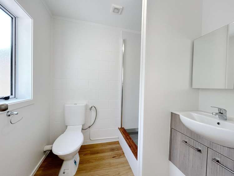 4/16 Viewland Avenue Onehunga_6