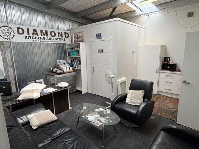 Unit 3, 145 Ossie James Drive Rukuhia_2