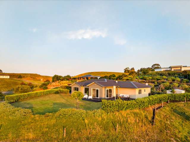 Rural Living Minutes from Taradale