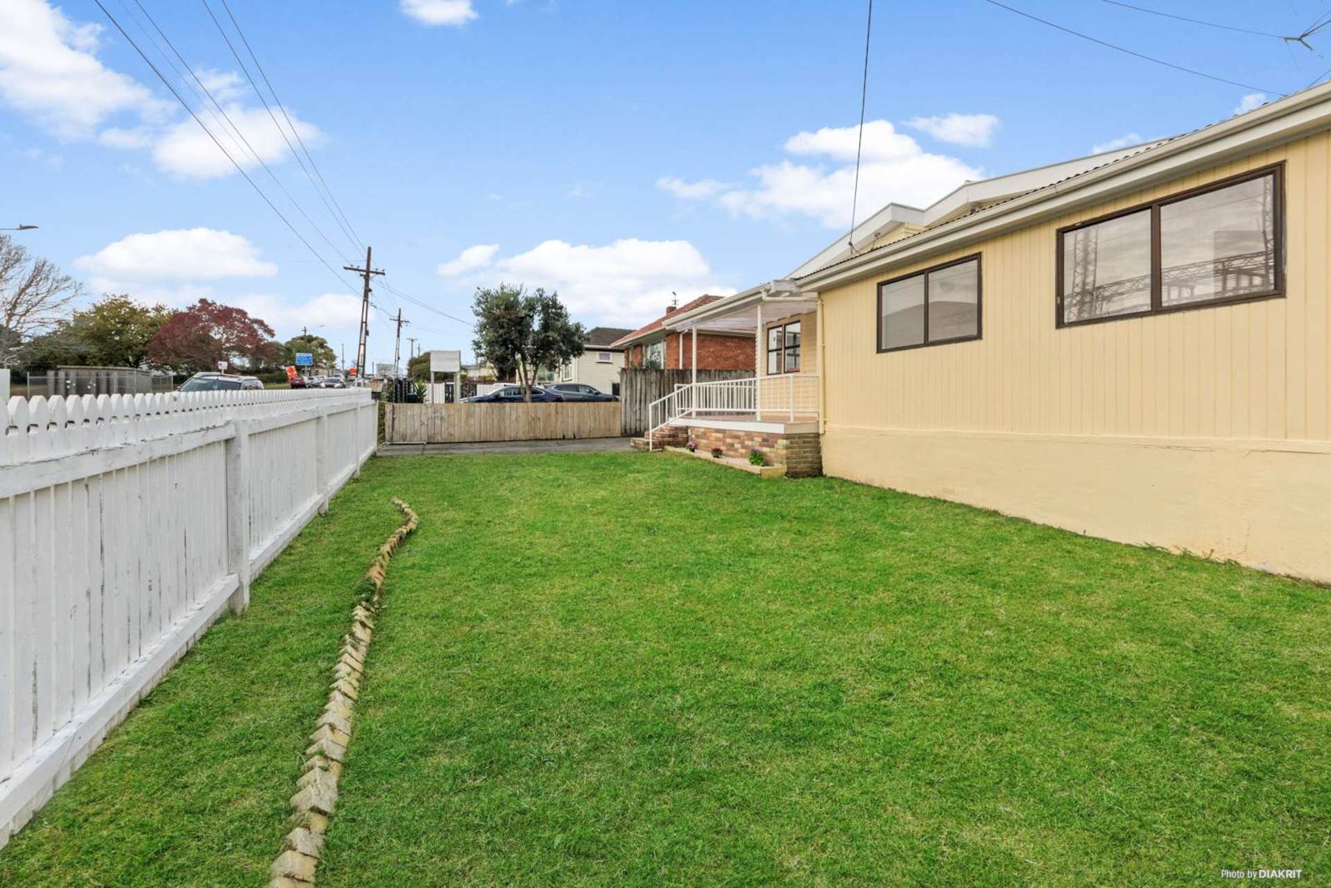 26 White Swan Road Mount Roskill_0