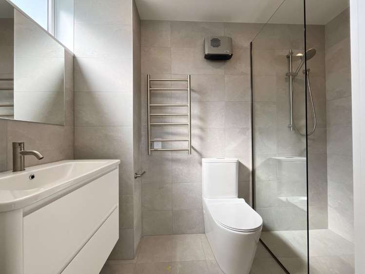 1/126 Roker Street 1535_11