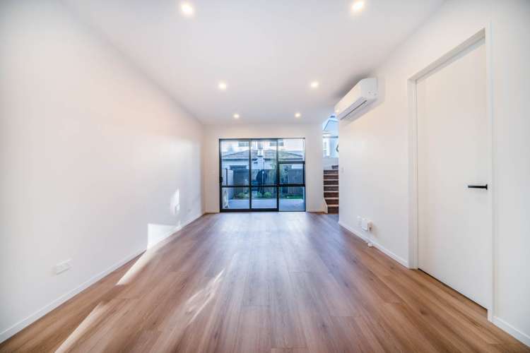 15/85 Cascades Road_3