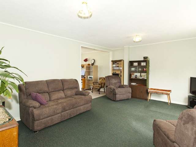 2/17 Lancelot Place Glenfield_4