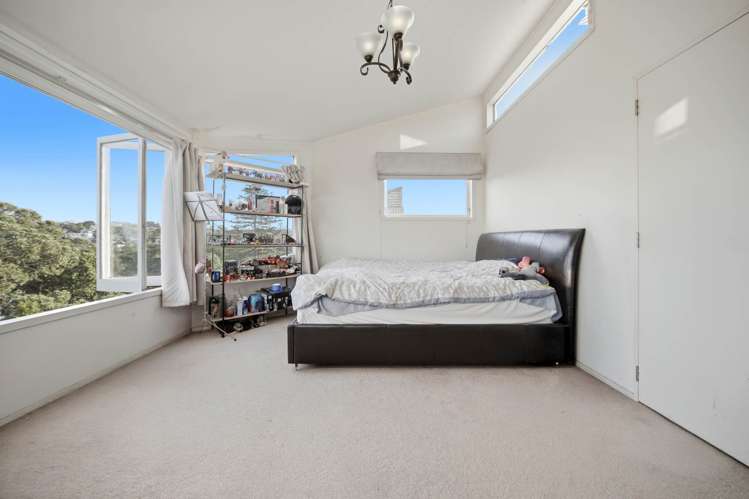 1 Churchill Road Murrays Bay_22