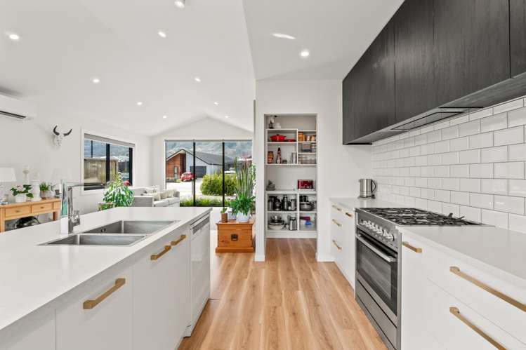 54 Howden Drive_0