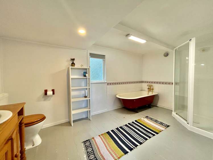 4A Fairhaven Walk Wade Heads_13