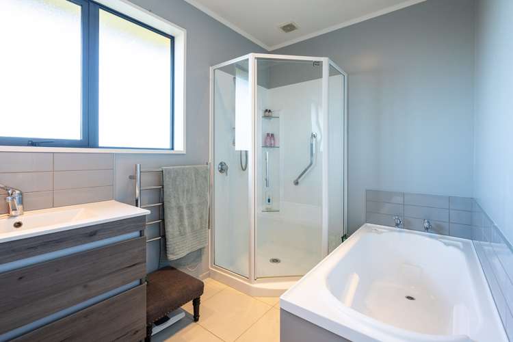 15 Friendship Drive Waldronville_10