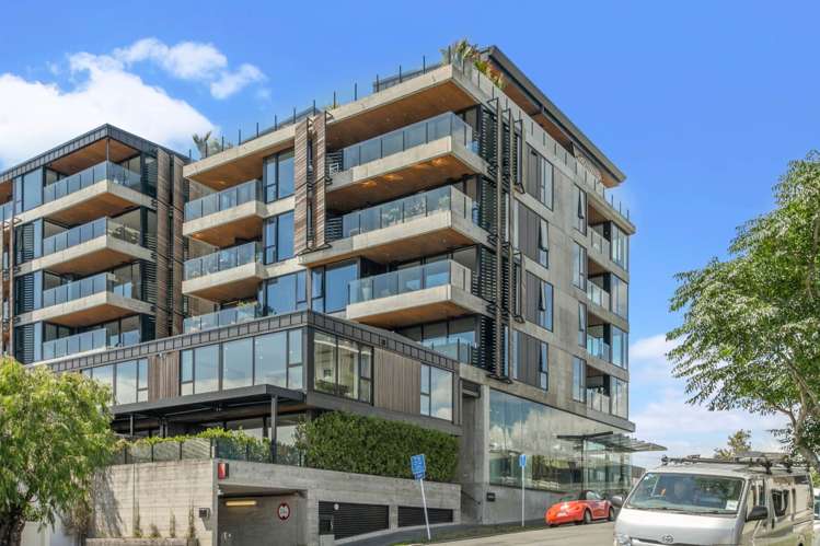 405/1 Turakina Street_0