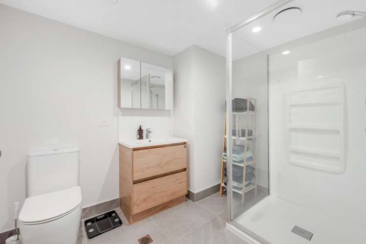 103/26 Shortfin Place Flat Bush_7