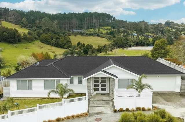 Designed to embrace the sweeping panoramic views
