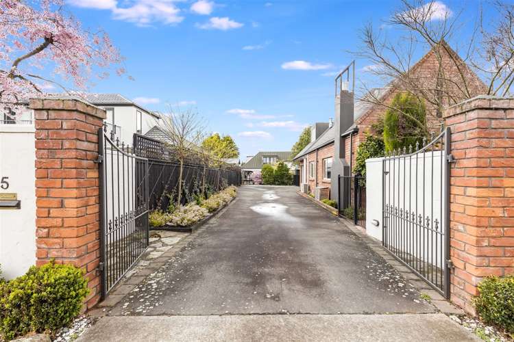 5 Orchard Lane Springlands_35