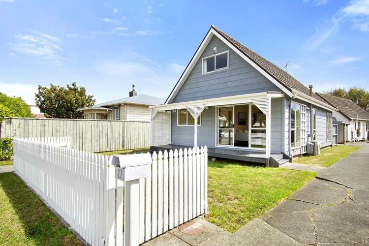 27 Awamutu Grove_0