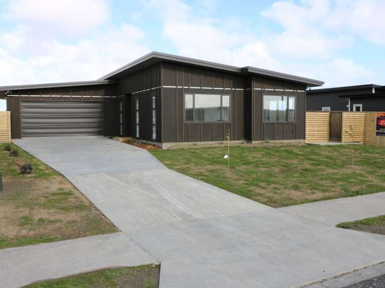 9 Forbes Road Foxton Beach_8