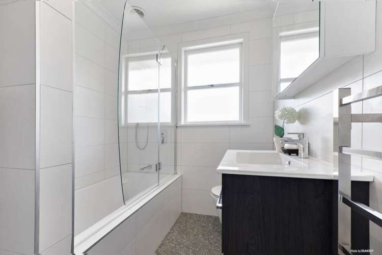 4/9 Wright Road Point Chevalier_12