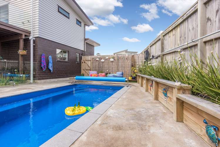 16 Fantail Crescent Maraetai_9