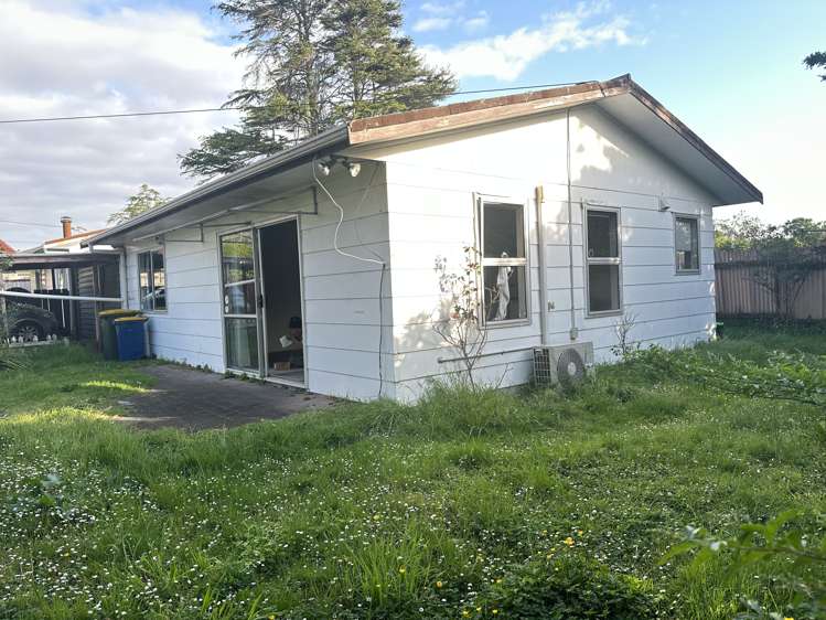 2/60b Swanson Road Henderson_15