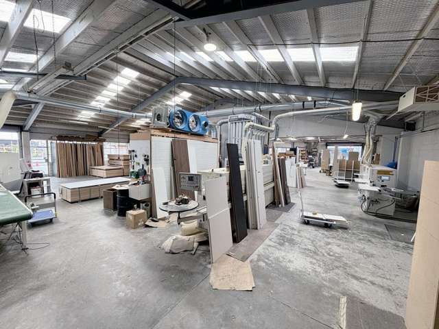 85 Thackeray Street Waltham_4