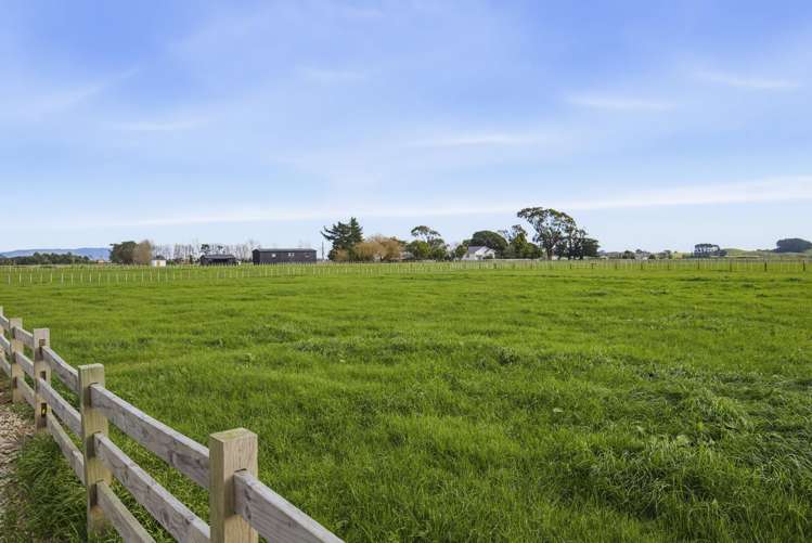 223 Kuku Beach Road and James Farm Lane Levin_14