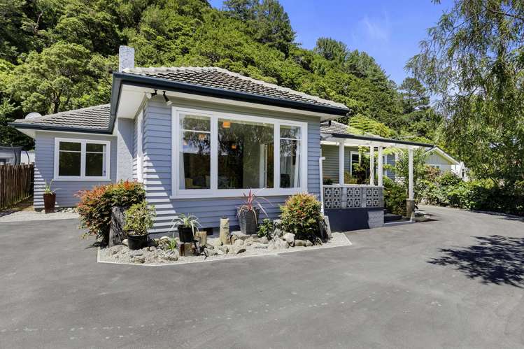 710 Main Road North Te Marua_1
