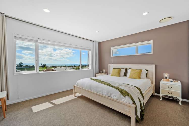 9 Ruth Craig Place Stanmore Bay_15